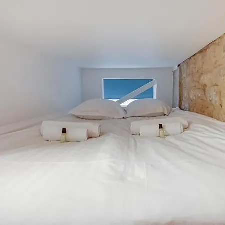 Flat For 4 Located In The Heart Of Paris Paryż